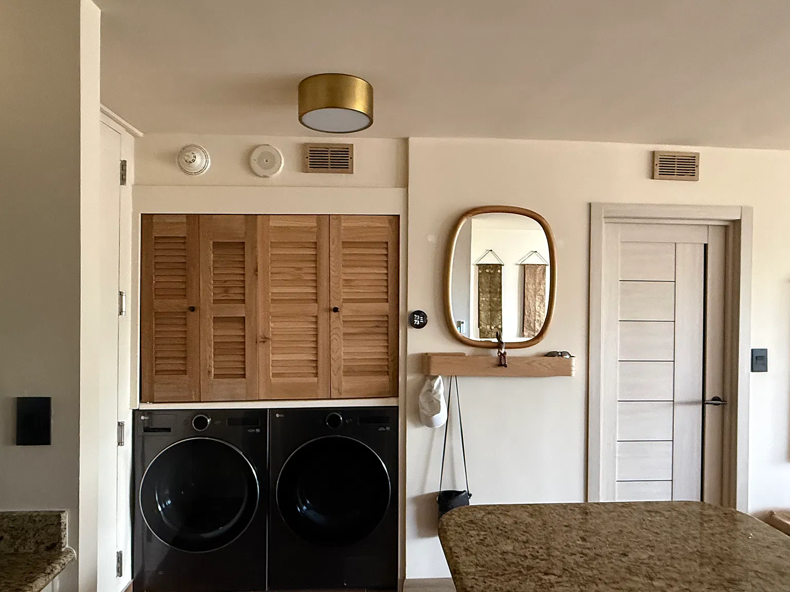 1 bed, 760 sqft, $5,400 — Photo 2