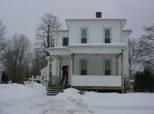 162 S Cedar St, Geneva, OH