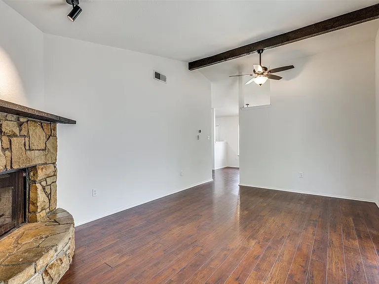 1505 Gentle Wind Dr — Photo 5