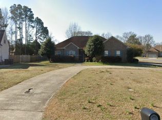 136 S Marion Dr, Goldsboro, NC 27534