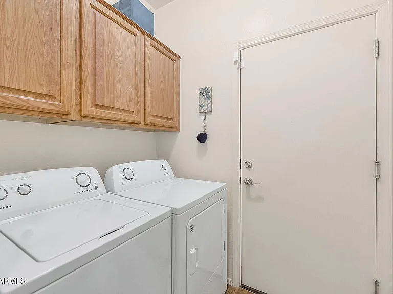 3315 E Merlot St — Photo 16