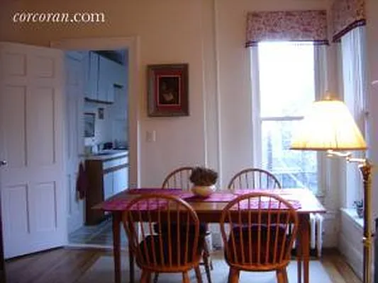 Rented by Corcoran | media 31