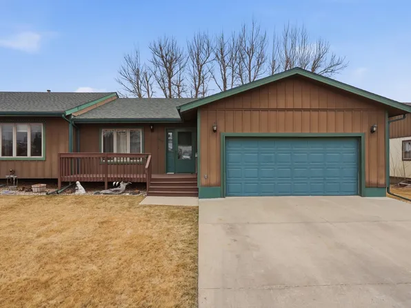 407 Summit St, Belle Fourche, SD 57717