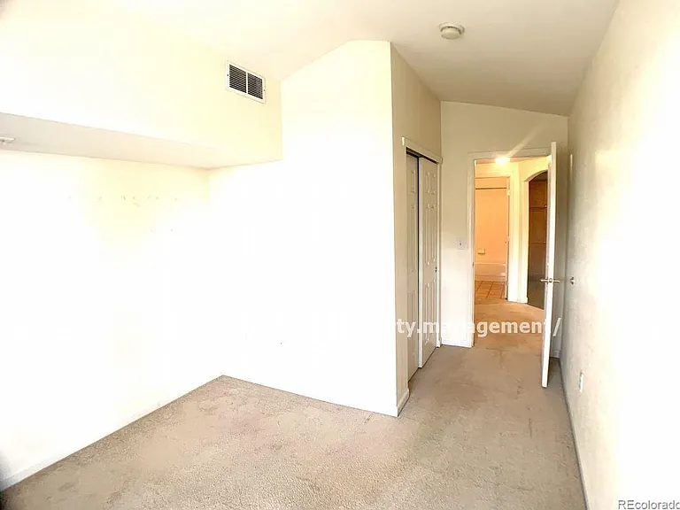 5765 N Genoa Way #1-305 — Photo 11