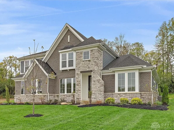 2507 Bent Grass Dr, Beavercreek, OH 45431