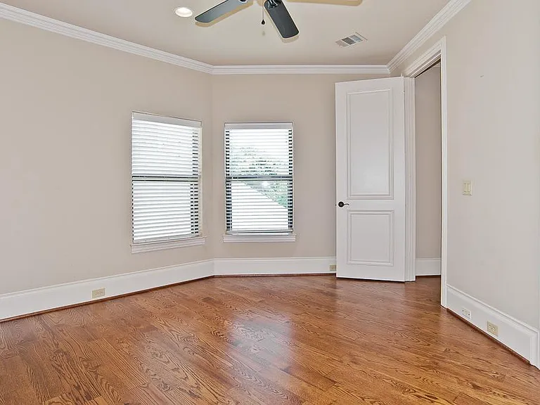 Upstairs Guest Bedroom View #2