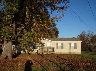 150 W Paris St, Huntingdon, TN 38344