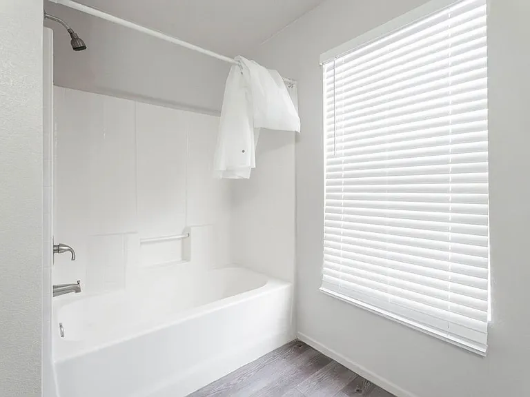 5531 Doubleday St — Photo 38