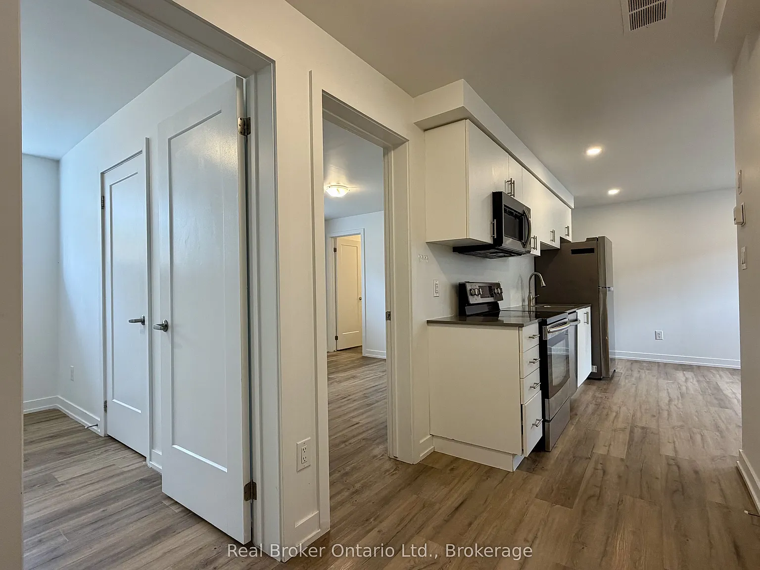 2 bed, $1,850 — Photo 4