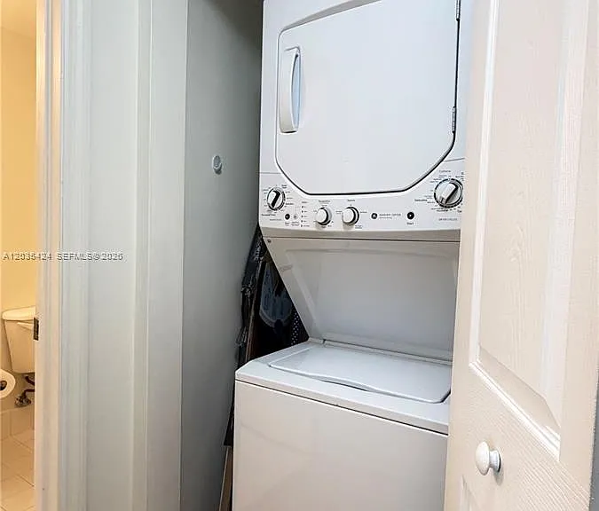 50 Menores Ave #807 — Photo 15
