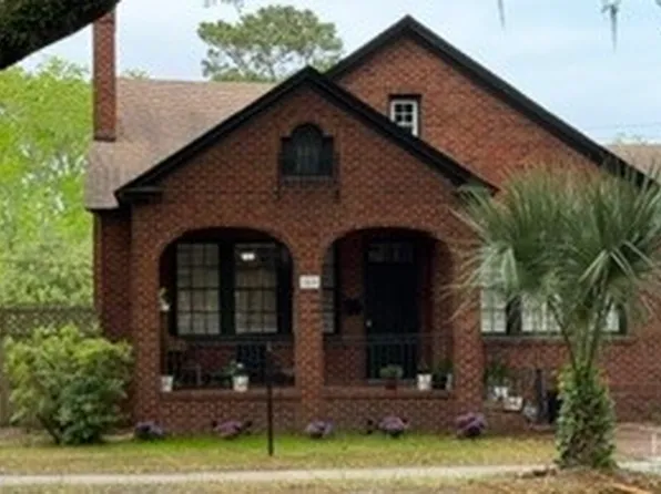 1214 E Victory Drive, Savannah, GA 31404