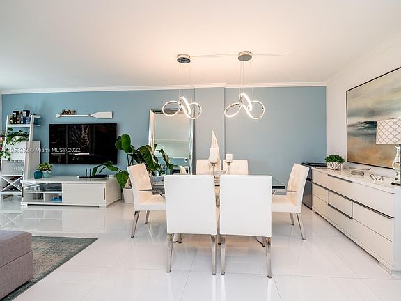 5th image of 10275 Collins Ave APT 432