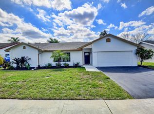 9638 Oregon Rd, Boca Raton, FL 33434