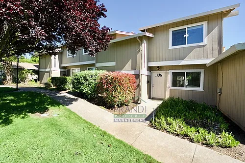 1 Oliva Dr #B Photo 1