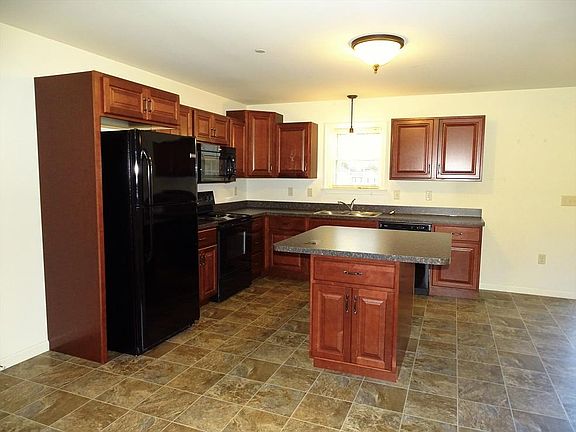4th image of 304 Meadow View Dr #L-0160