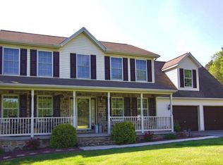 8353 Orchard Rd, Thomasville, PA 17364