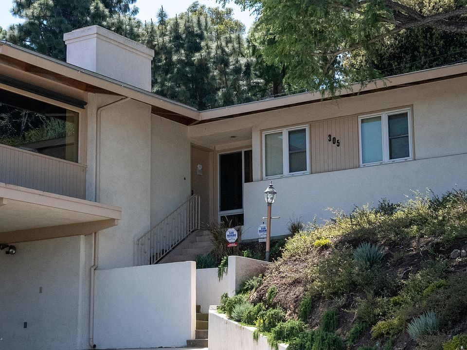 1st image of 305 Malcolm Dr