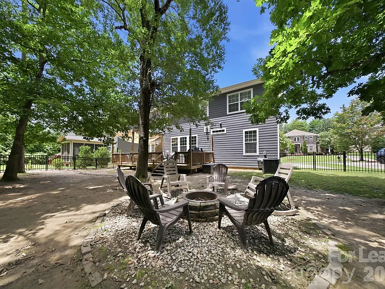 8636 Sagekirk Ct — Photo 40
