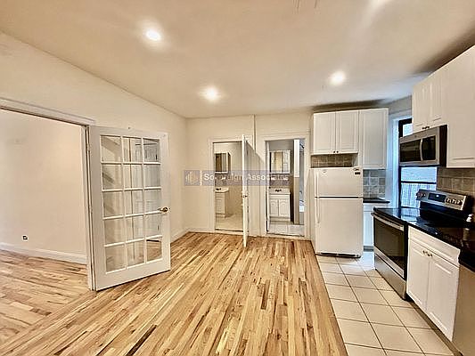 2nd image of 116 Seaman Ave APT 2A