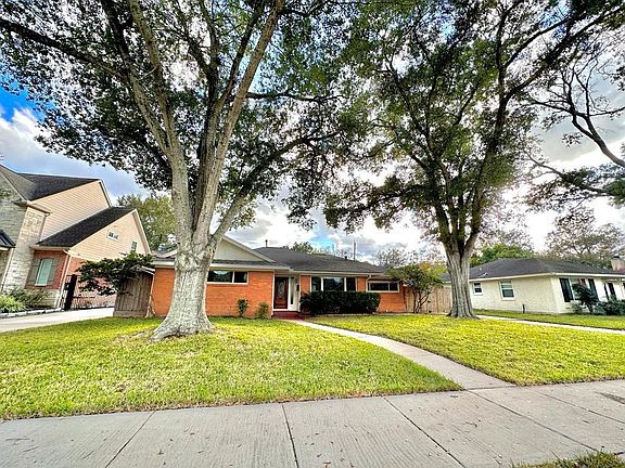 2nd image of 3819 Murworth Dr