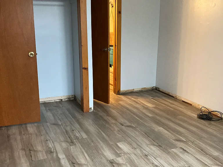426 S Lexington Ave — Photo 14