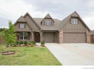 9058 E 136th Pl S, Bixby, OK 74008