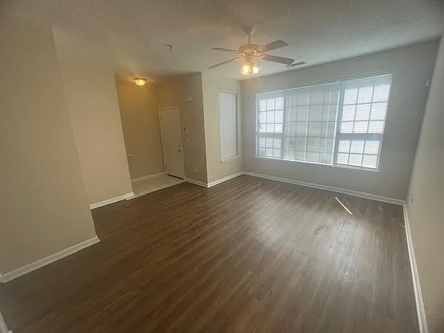 211 Odyssey Turn — Photo 11
