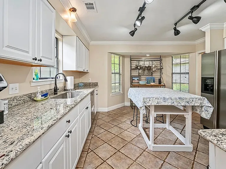 1225 Quail Lake Blvd — Photo 5