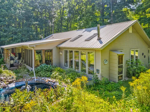 4788 Andergood Rd, Lewiston, MI 49756