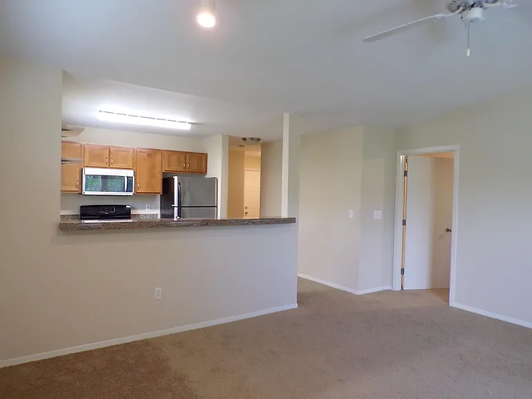 15052 NW Central Dr — Photo 9