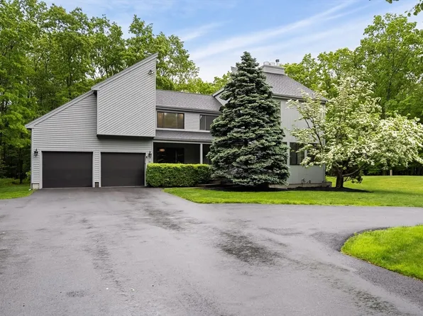 14 Appleblossom Ln, South Easton, MA 02375
