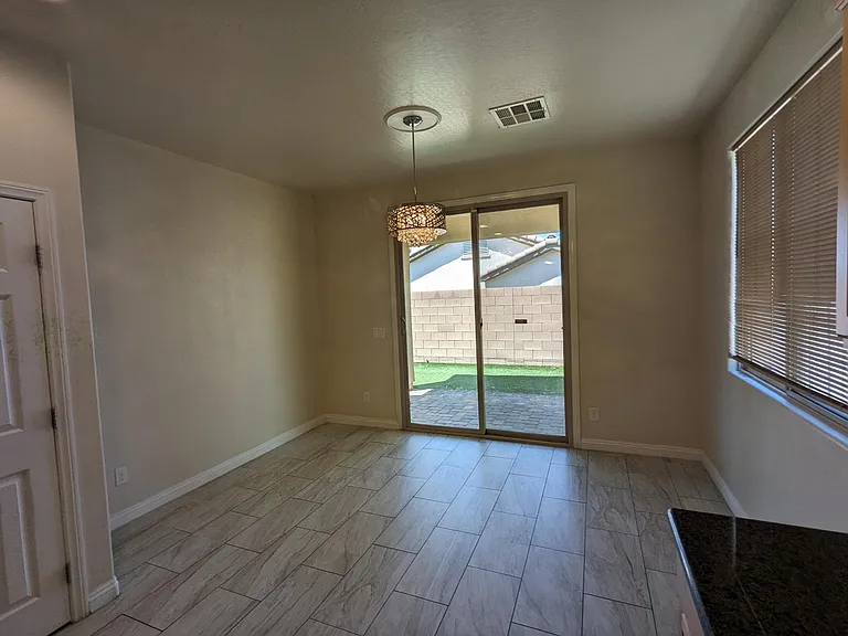 372 Windmill Croft Dr — Photo 16