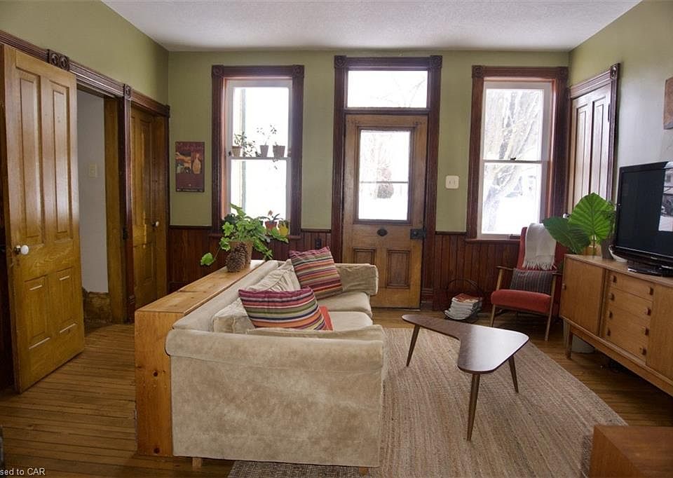 2nd image of 3030 Patrick St