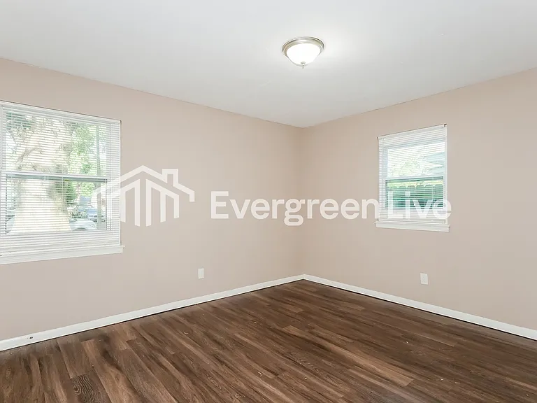 2954 Cherry Rd — Photo 10