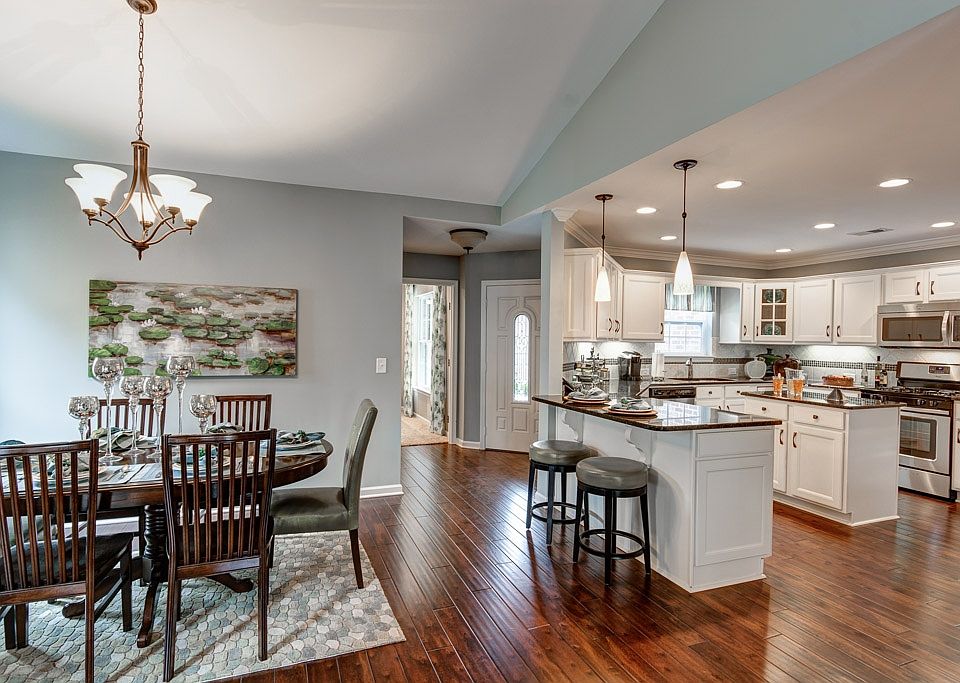 The Raleigh Kitchen