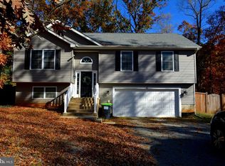 41 Hidden Lake Dr, Stafford, VA 22556