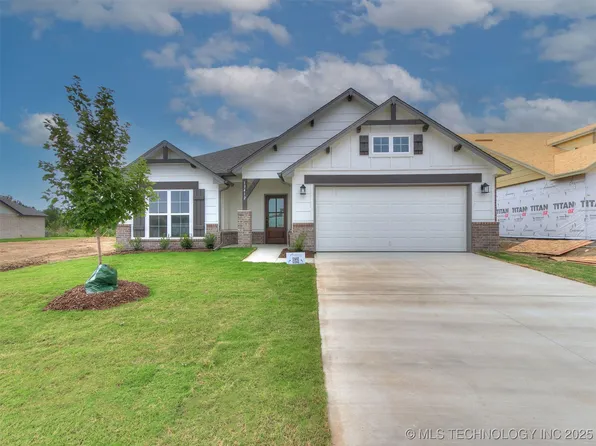 13412 E 123rd Pl, Collinsville, OK 74021