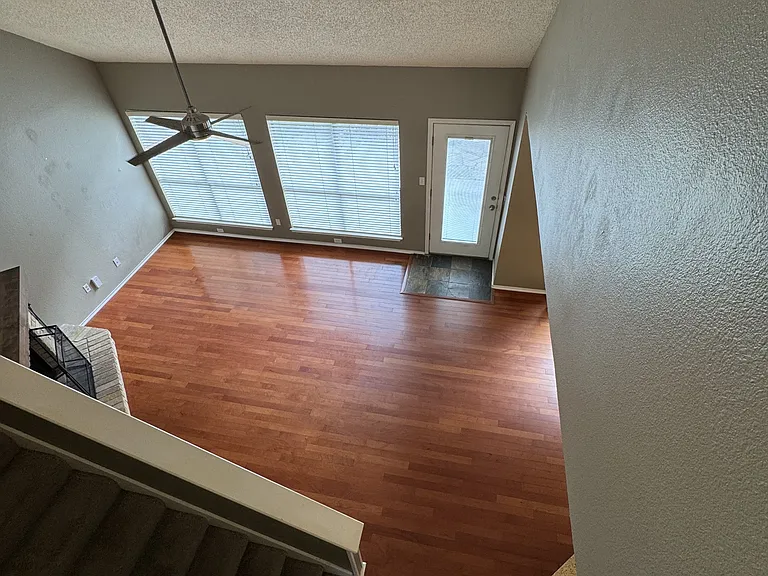 13815 Stone Holw — Photo 16