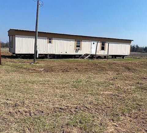 2nd image of 3284 County Road 117
