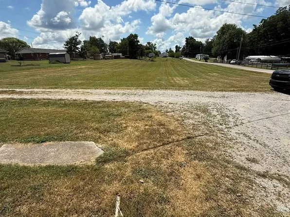 109 McNary St, Campbellsville, KY 42718