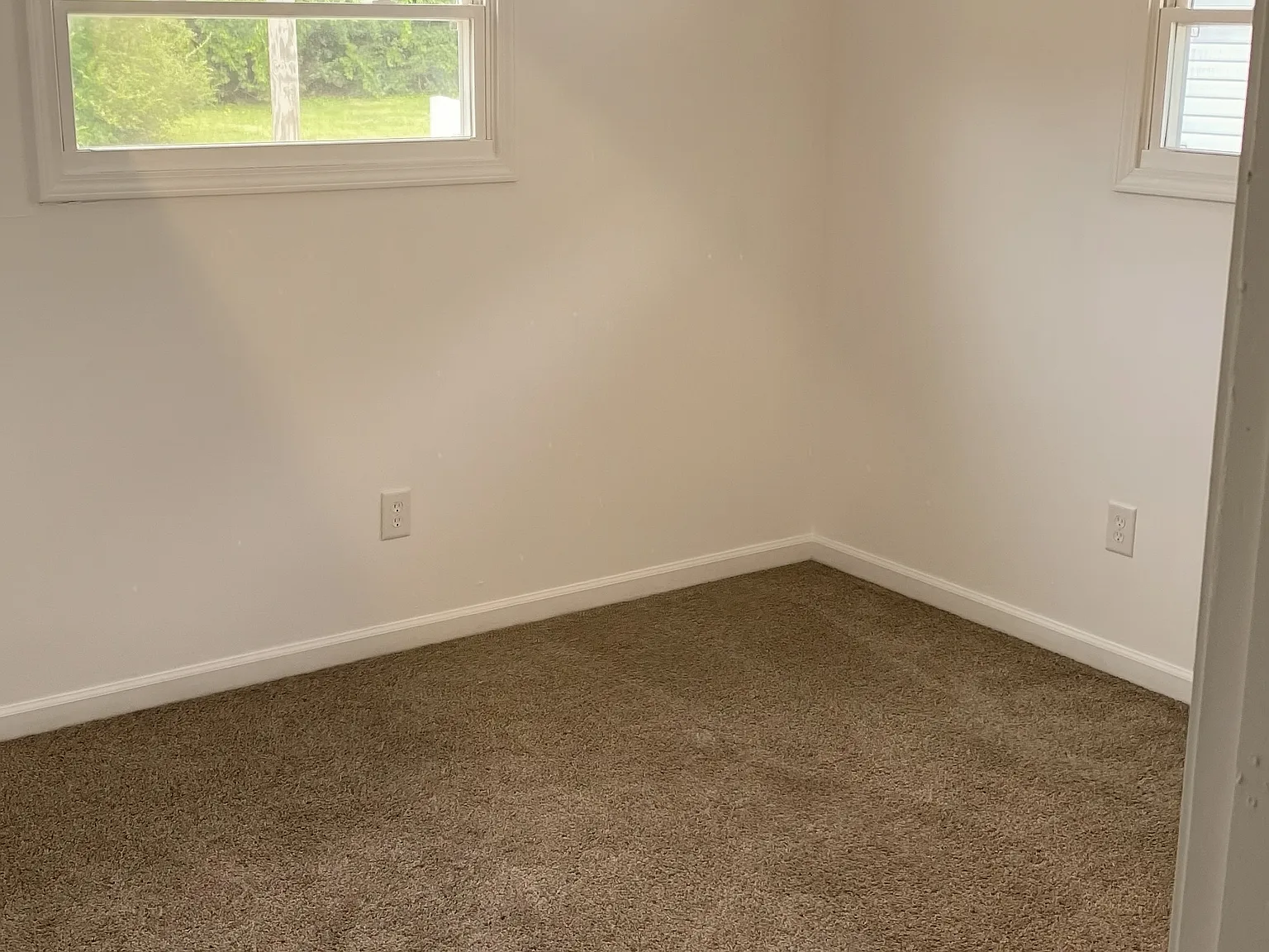 10 E Highland Ave — Photo 3
