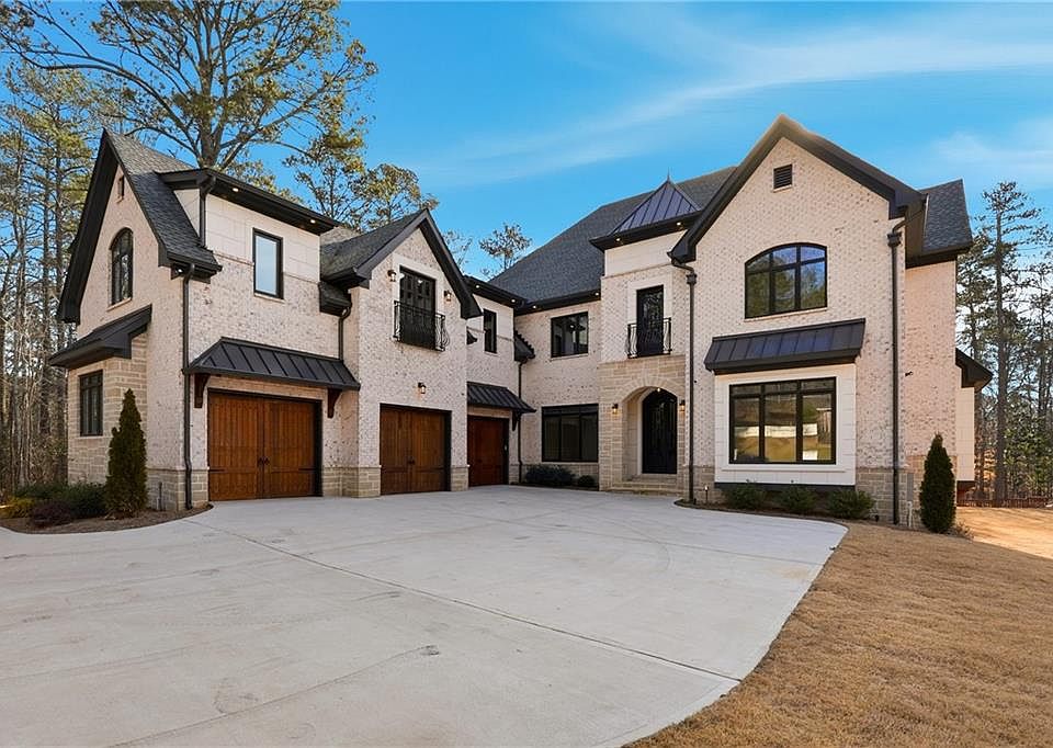 1st image of 10765 Shallowford Rd