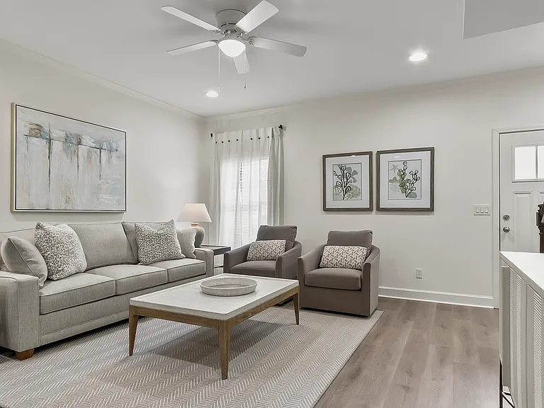 430-474 Wesley Pl — Photo 25