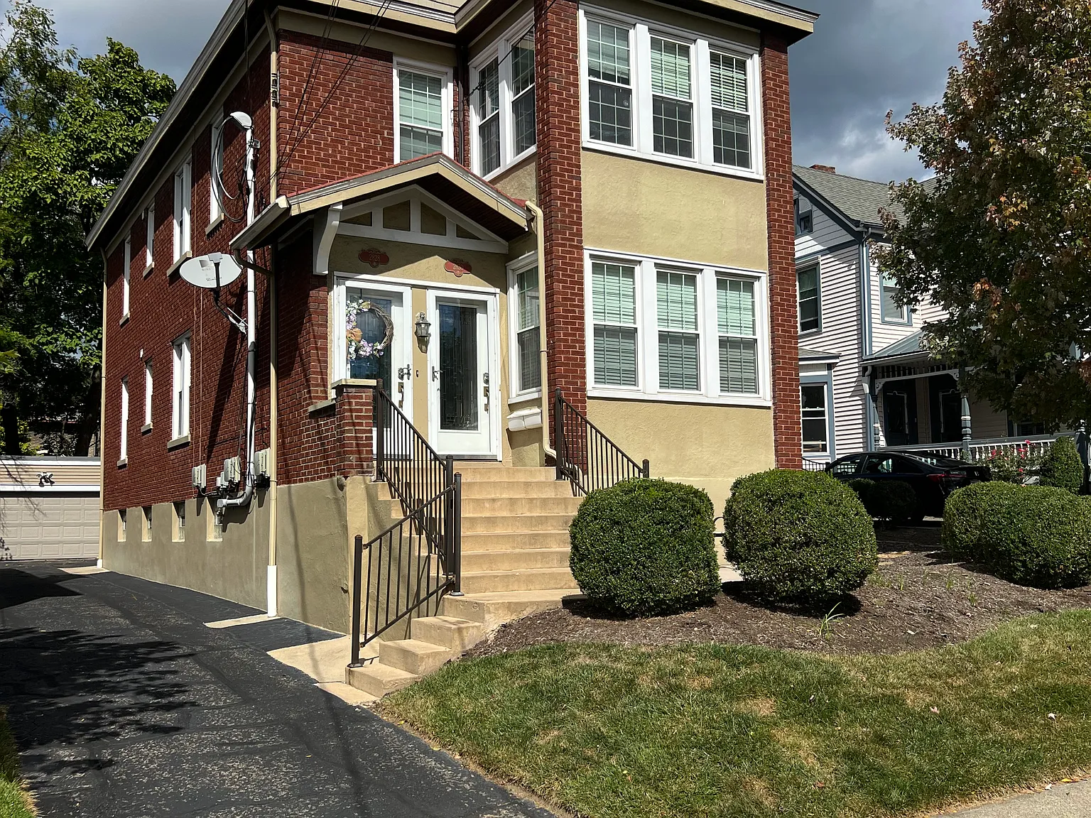 2 bed, 1200 sqft, $1,950 — Photo 1