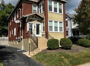 2830 Observatory Ave, Cincinnati, OH 45208