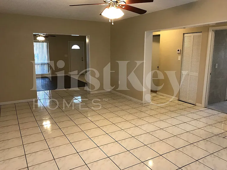 4896 NW 6th Ct — Photo 11