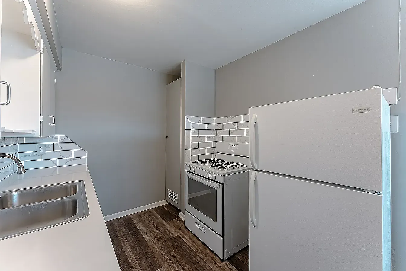 1 bed, 750 sqft, $800 — Photo 4