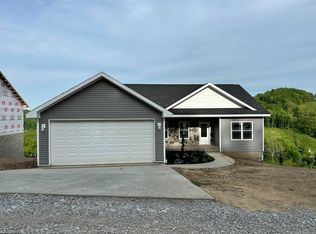 134 High Pointe Dr, Fairmont, WV 26554