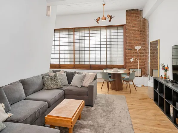 415 W 55th St APT 4D, Manhattan, NY 10019