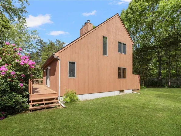 56 Lakeside Dr, Charlestown, RI 02813